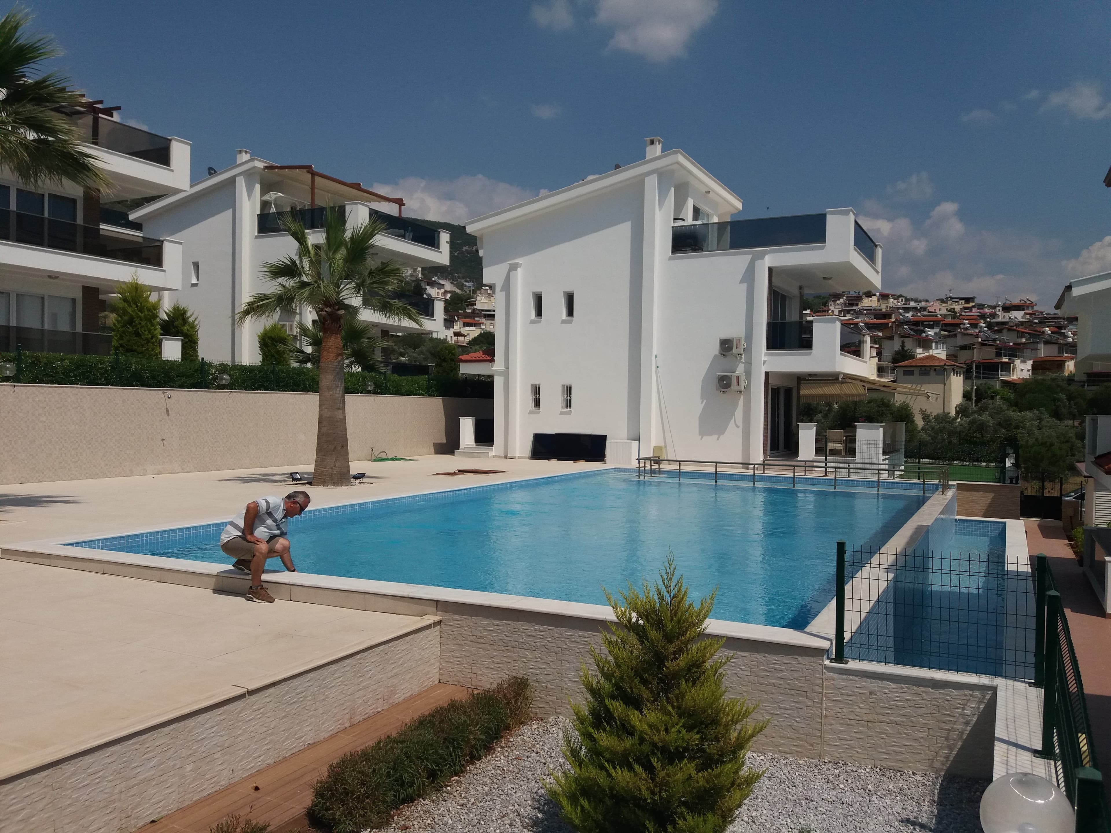 Modern Site Yüzme Havuzu Projesi