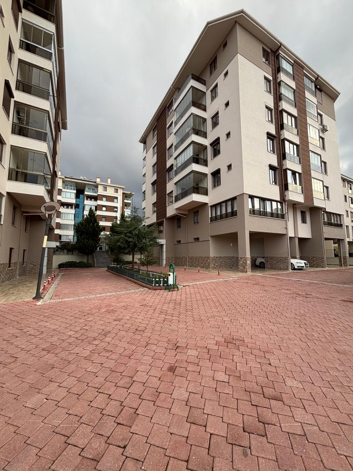 Isparta Hızırbey mh. 4+1 Geniş Arakat Lüks Daire