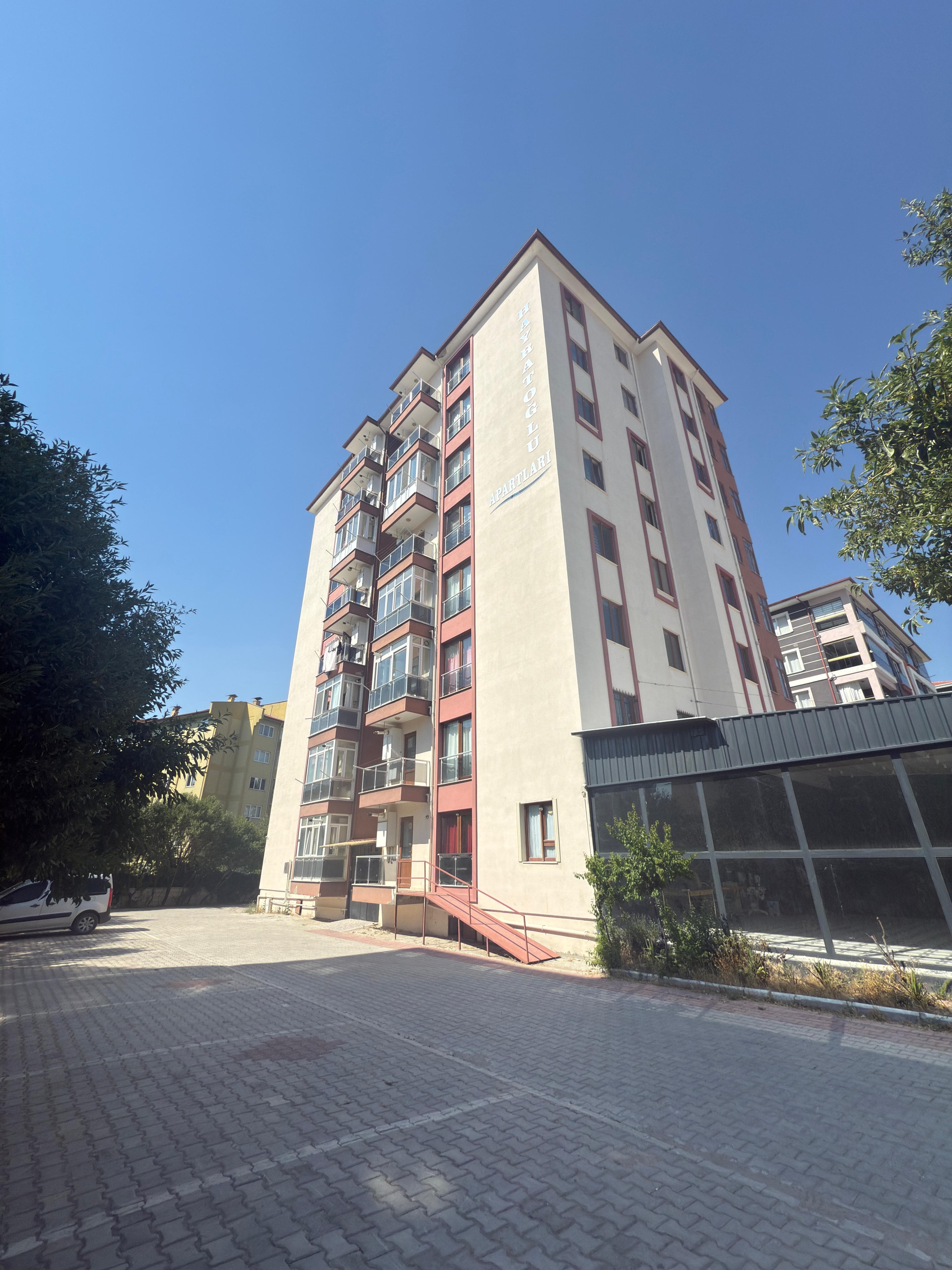 Isparta Çünür Mahallesi – Otogar Yanı, Eşyalı ve Donanımlı Kiralık Daire